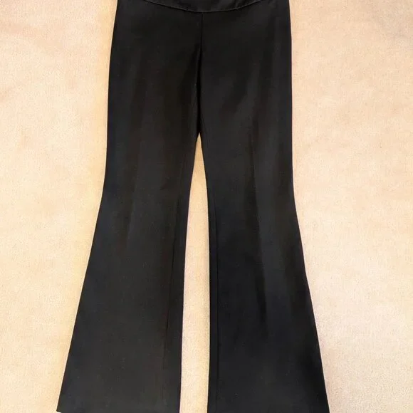 Talula Babaton - Picture 3 of 3